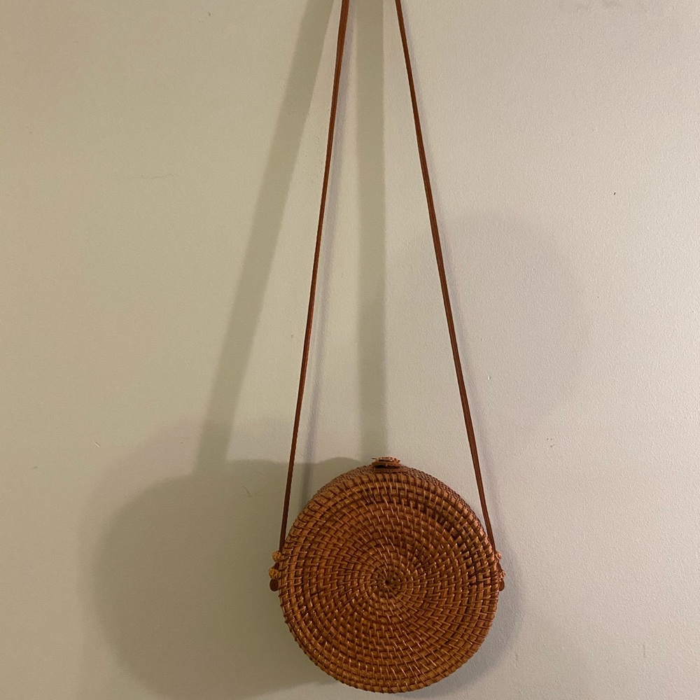 Wicker cross body bag
